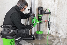 Эксплуатация универсальных станин для алмазного бурения Eibenstock USD 182 Up-Side-Down Эксплуатация универсальных станин для алмазного бурения Eibenstock USD 182 Up-Side-Down